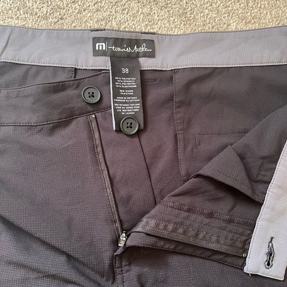 Mens Travis Mathew 9” Golf Shorts Size 38 - Picture 4 of 6